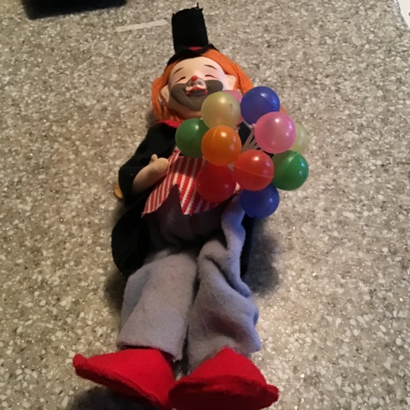 Vintage Hedaya &Co. Clown Doll - 12” Clown  - Great Condition - Original Tag - Picture 6 of 7